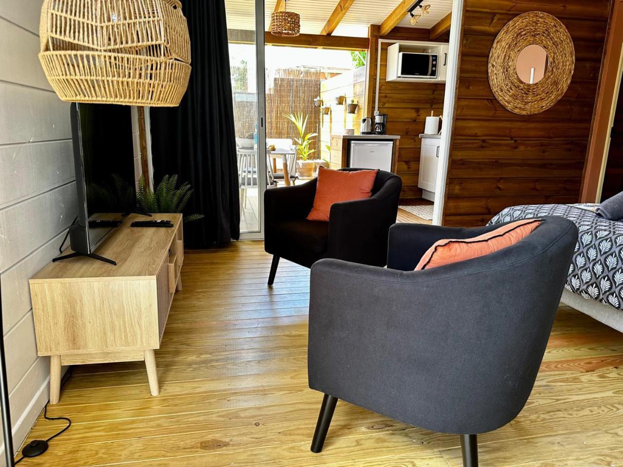 Bungalow L'Hibiscus Sainte-Luce Bagian luar foto